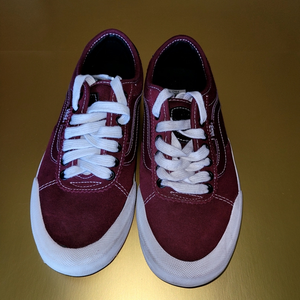 Vans maroon low top sneakers